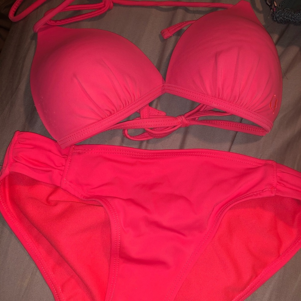 baithing suit